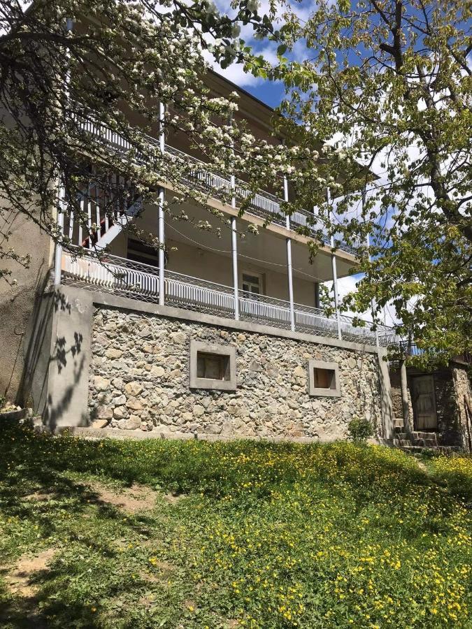 Guest House Lankhvri Becho Buitenkant foto