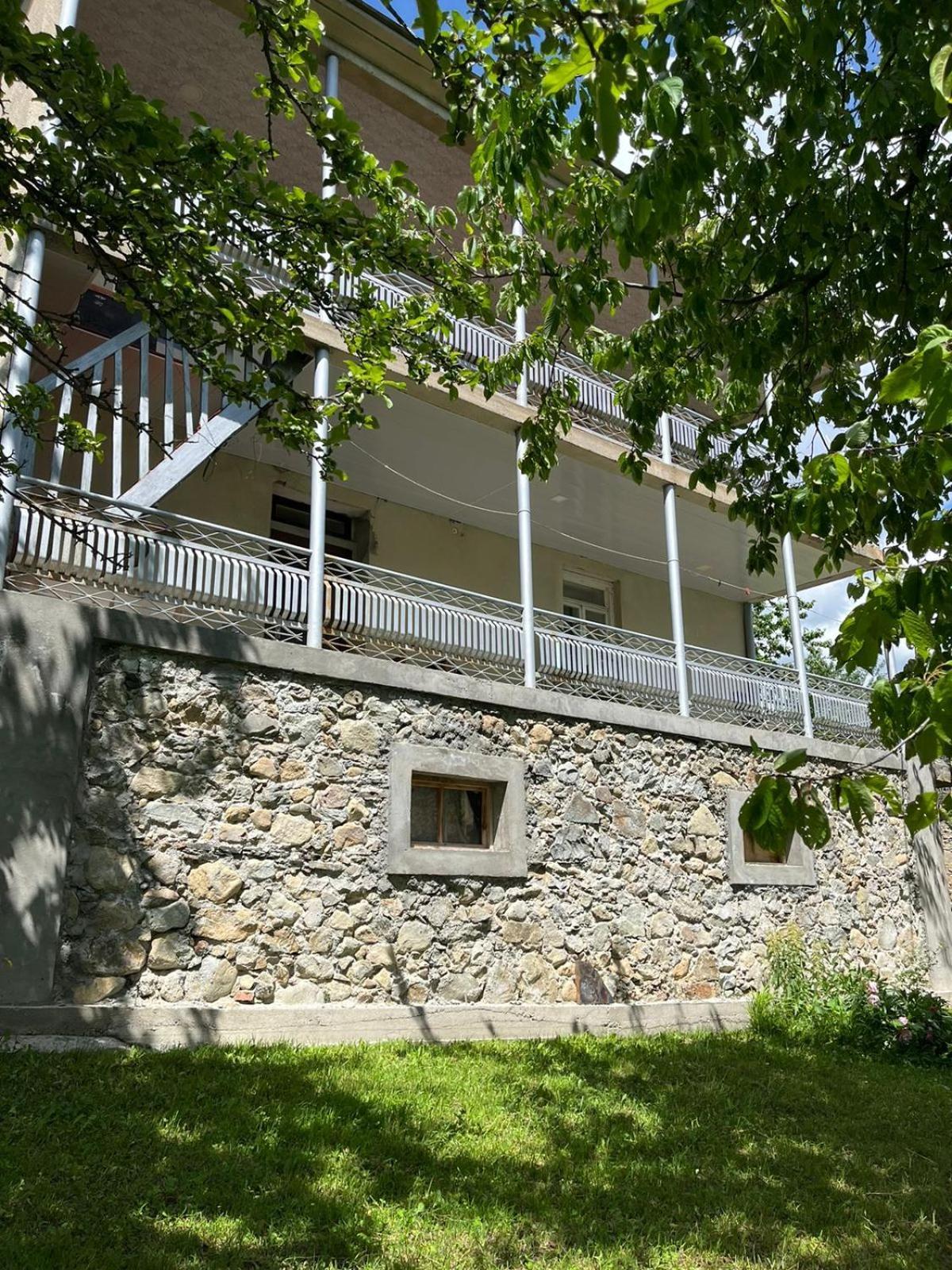 Guest House Lankhvri Becho Buitenkant foto